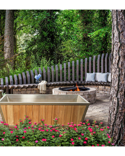 The Polar Plunge Tub