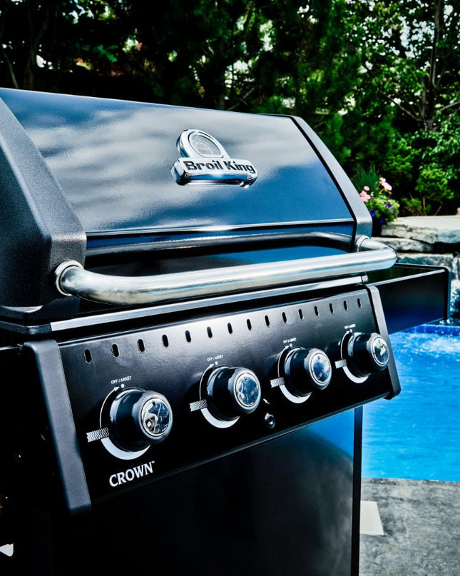Crown 410 4-Burner Gas Grill