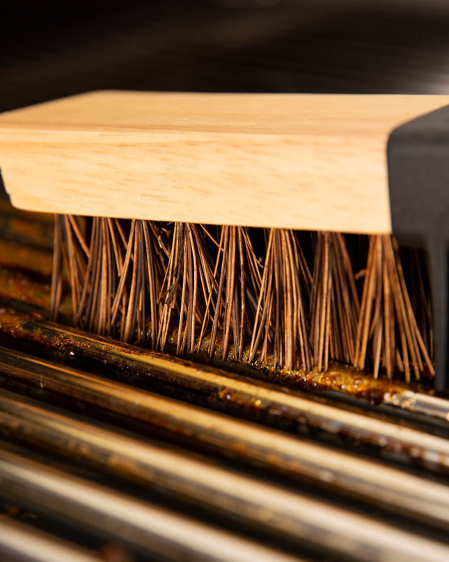 Heavy-Duty Natural Palmyra Grill Brush