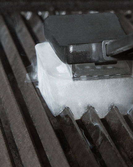 Natural Ice Grill Brush with Holders