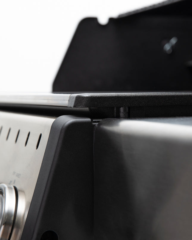 Baron S 440 PRO Infrared Grill