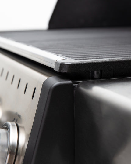 Baron 320 PRO 3-Burner Grill