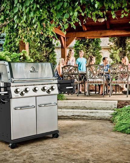 Regal S 590 Pro Stainless Grill