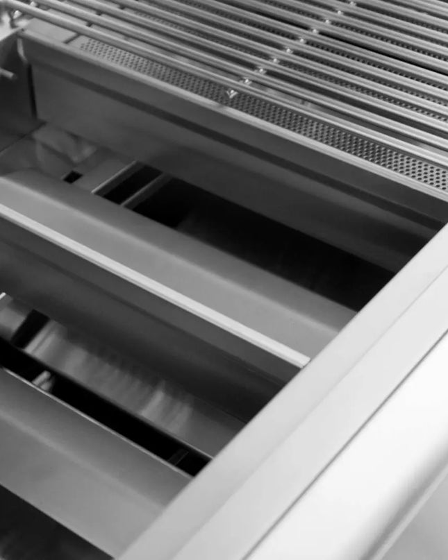 Blaze 32-Inch 4-Burner LTE2 Gas Grill