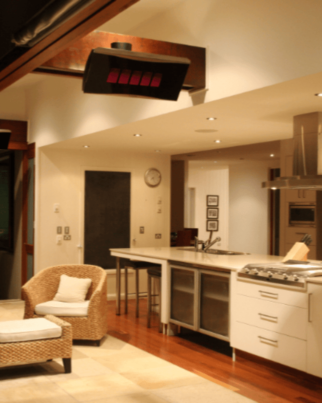 Bromic Platinum gas 500 in residential outdoor kitchen.