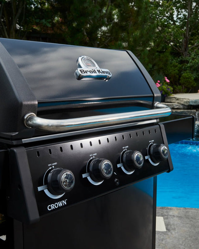 Crown 410 4-Burner Gas Grill