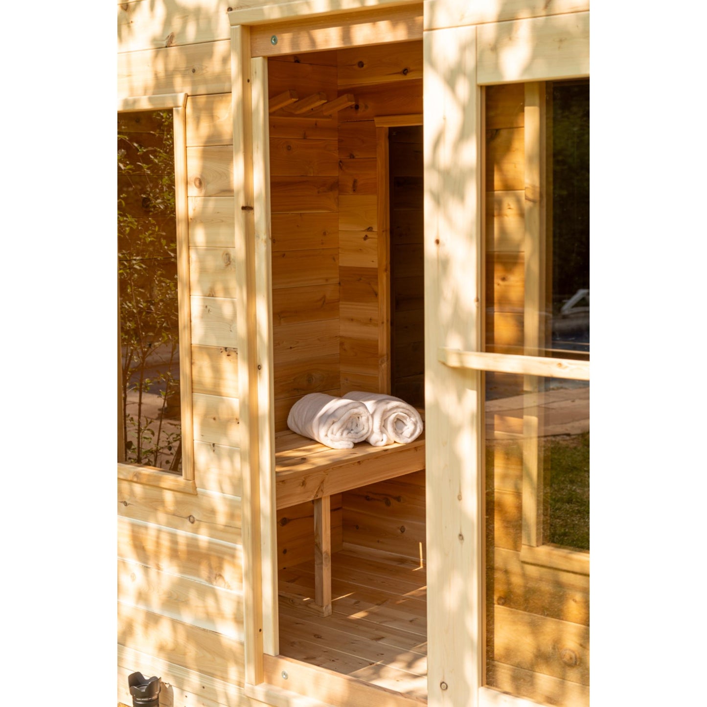 Georgian Cabin Sauna with Change room