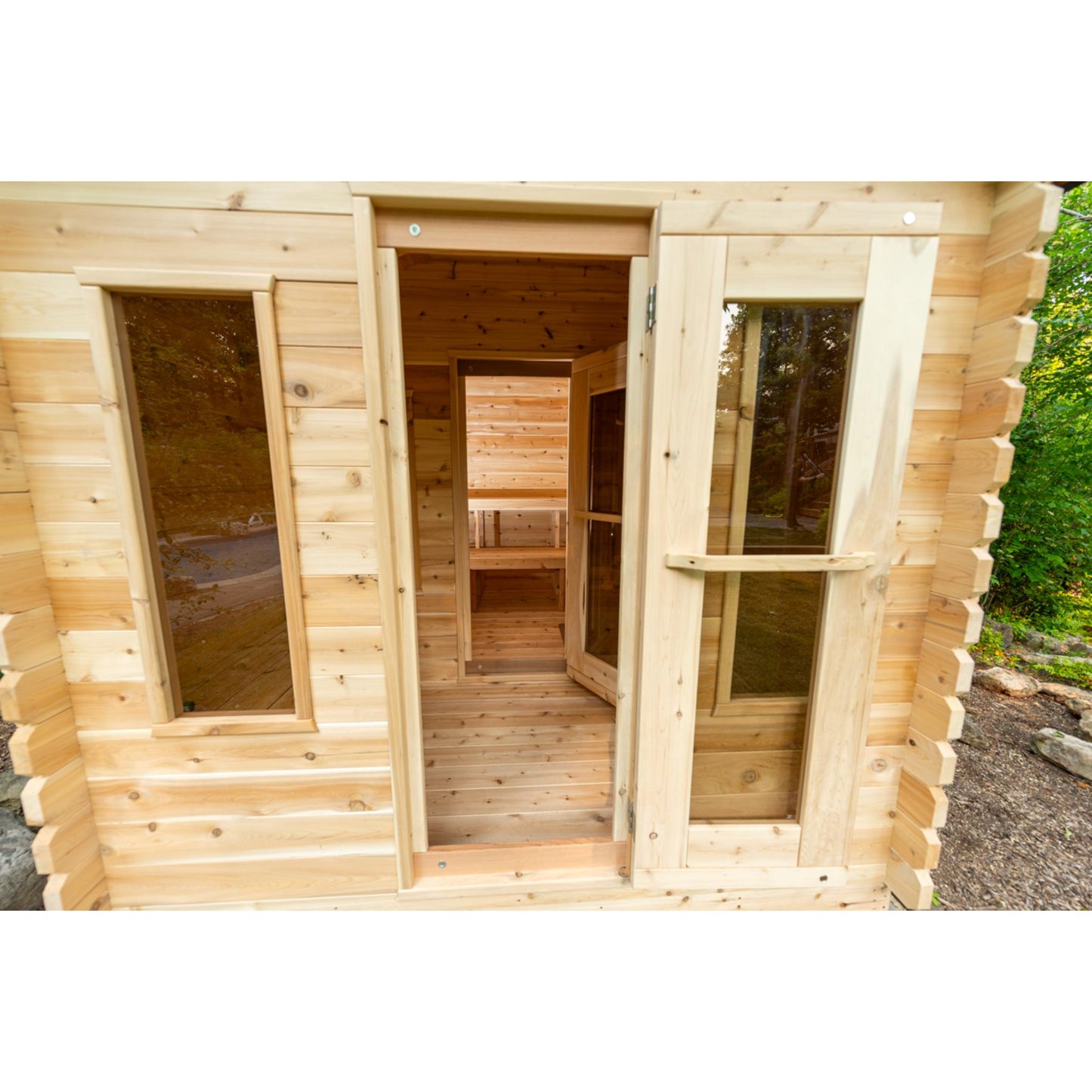 Georgian Cabin Sauna with Change room