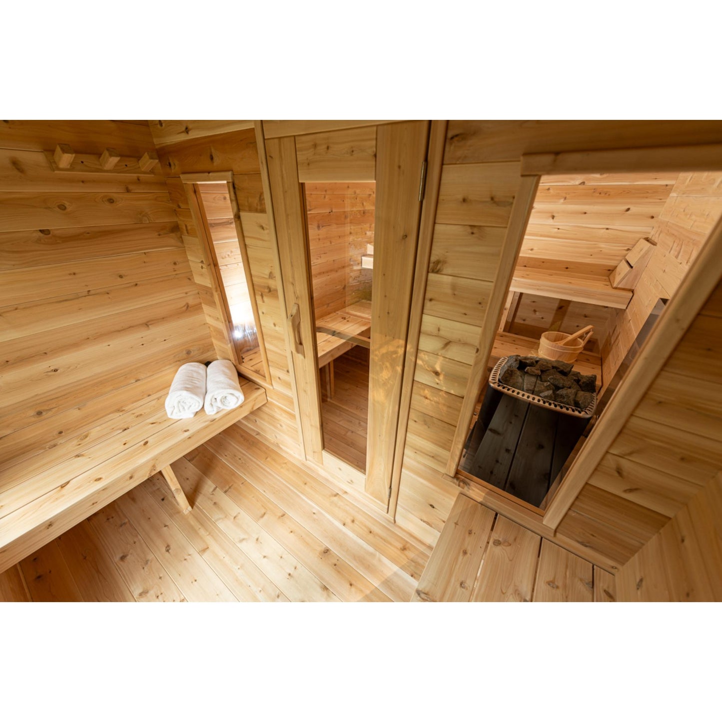 Georgian Cabin Sauna with Change room