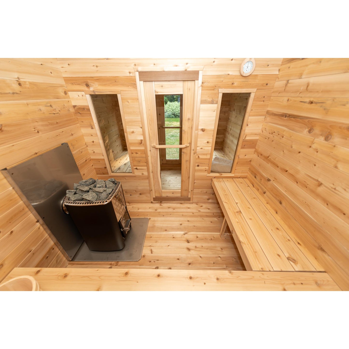 Georgian Cabin Sauna with Change room