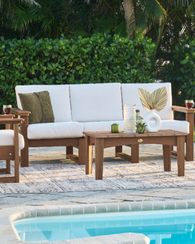 LuxCraft Lanai Deep Sofa