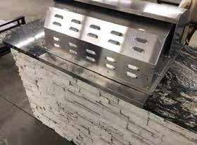 TRU 5' Island Systems - Outdoor Kitchen Islands White / Black