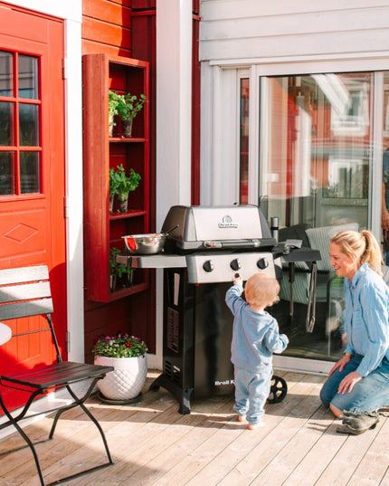 Gem 310 Compact 3-Burner Grill (LP)