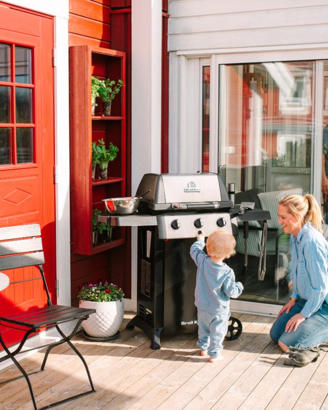 Gem 310 Compact 3-Burner Grill (LP)