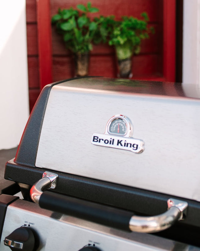 Gem 310 Compact 3-Burner Grill (LP)